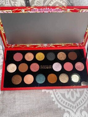 Pat McGrath Labs Mothership Mega Celestial Odyssey